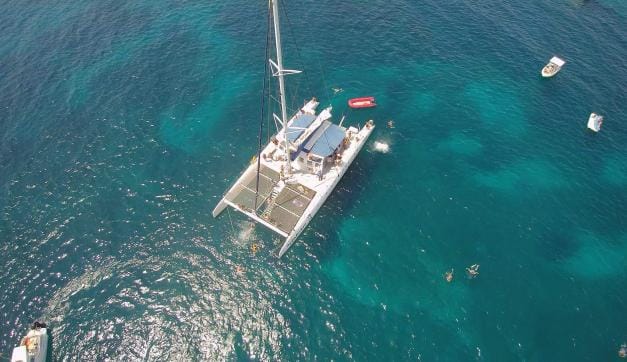 Excursió a l'illa de Tabarca en catamarà