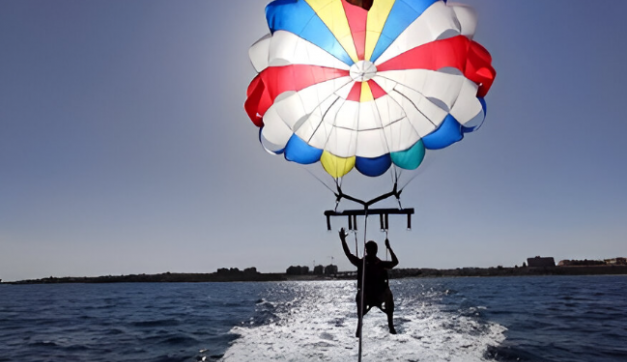 Adrenalina sobre el mar en la Costa Blanca 