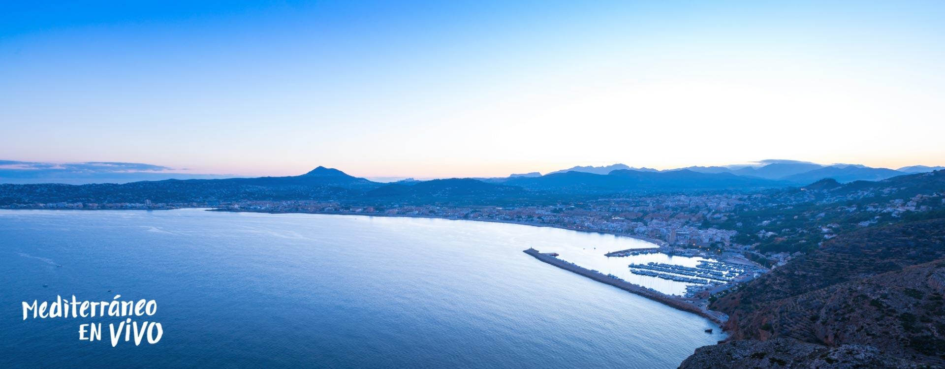  Vue panoramique de la ville et du port de Dénia	